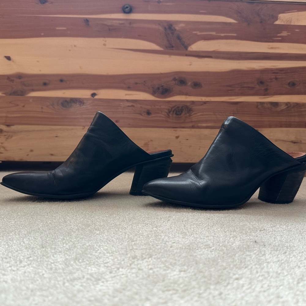 Miz Mooz Black Leather Mules
